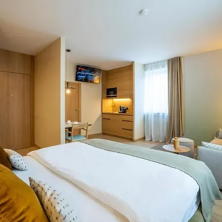 Apartment Luxury 2 Bdr Ap Near Center Free Parking *
